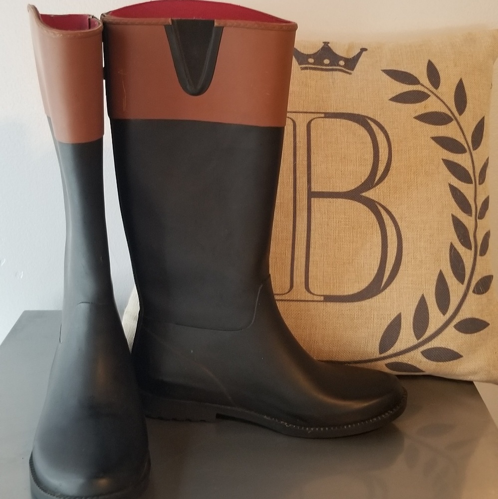 Hilfiger rain boots